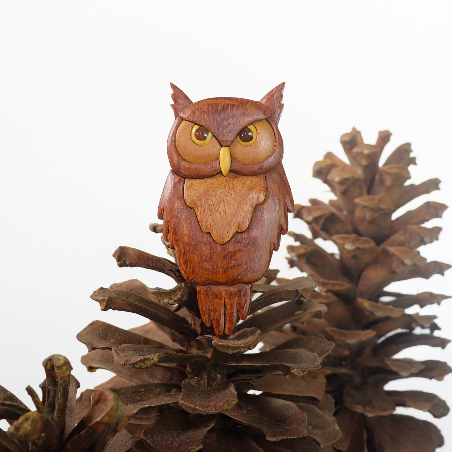 Great Horned Owl Wood Carved Intarsia Ornament / Magnet