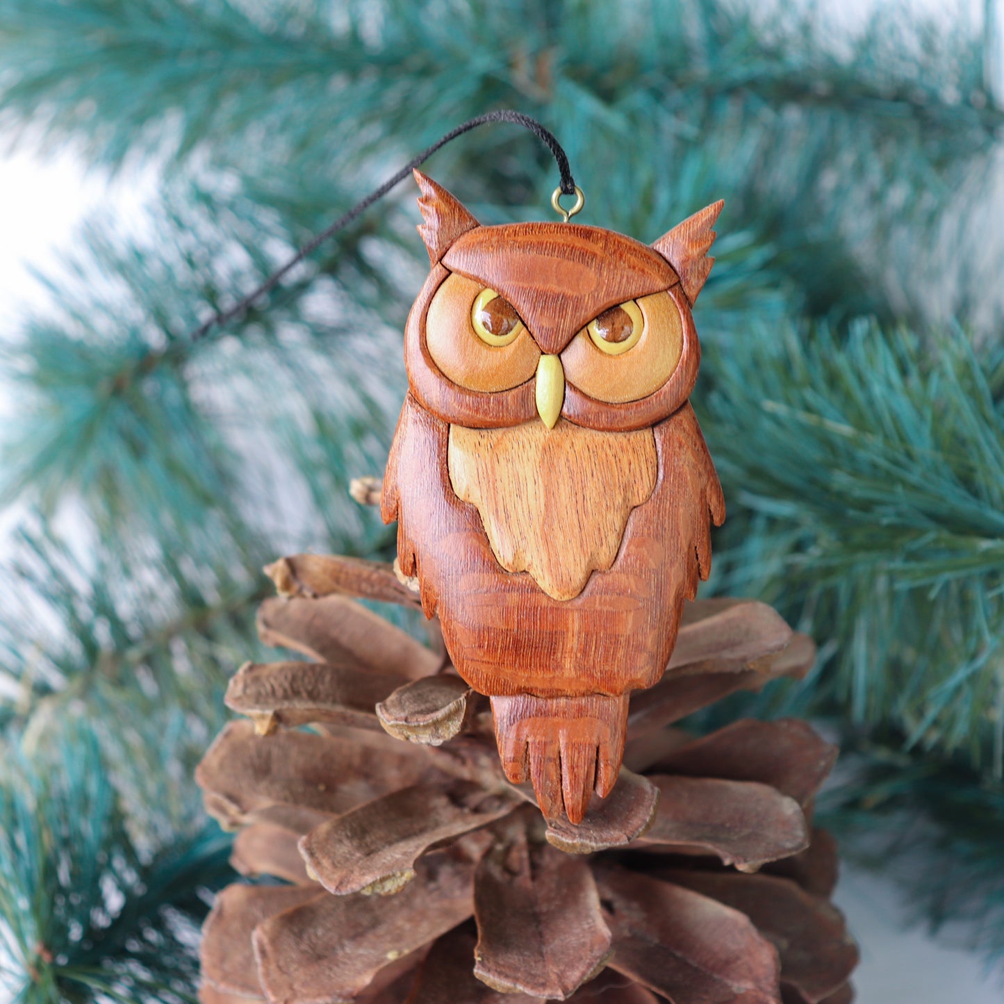 Great Horned Owl Wood Carved Intarsia Ornament / Magnet