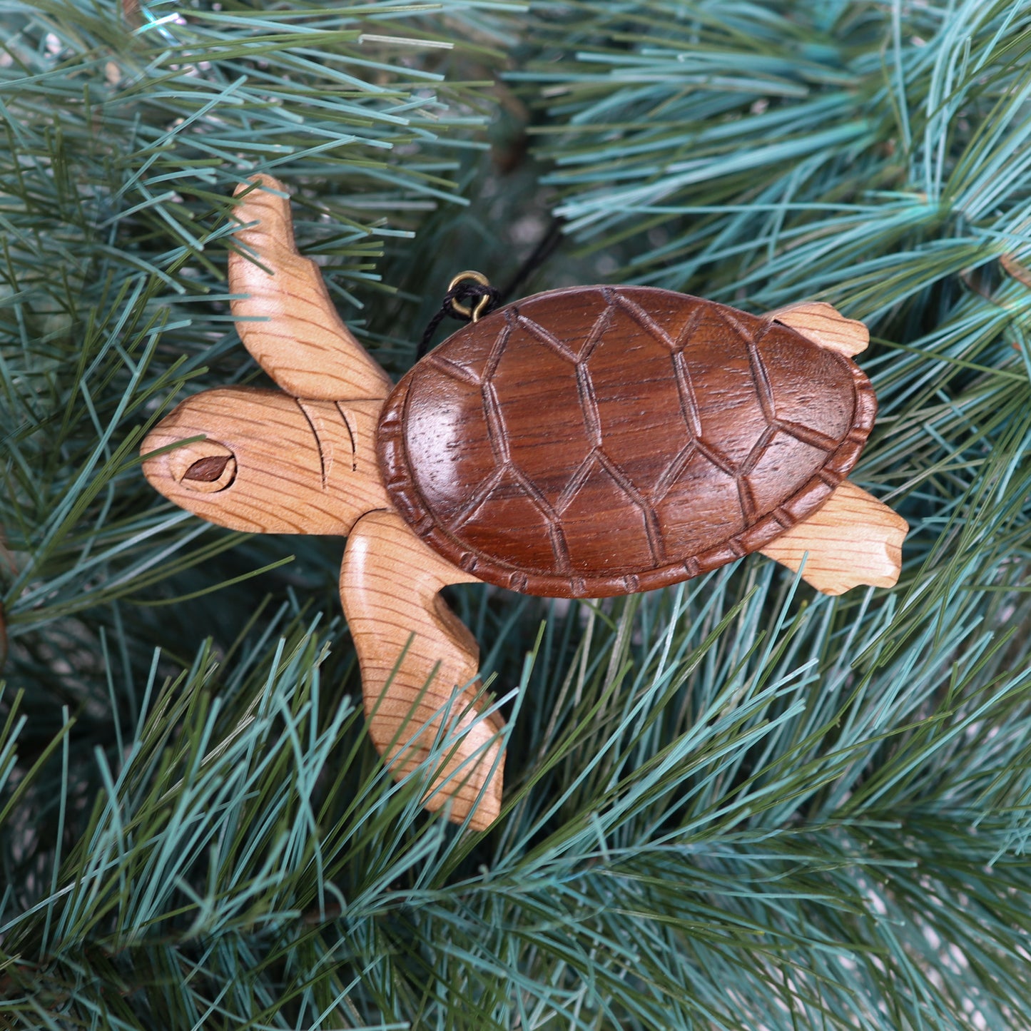Sea Turtle Wood Carved Intarsia Ornament / Magnet