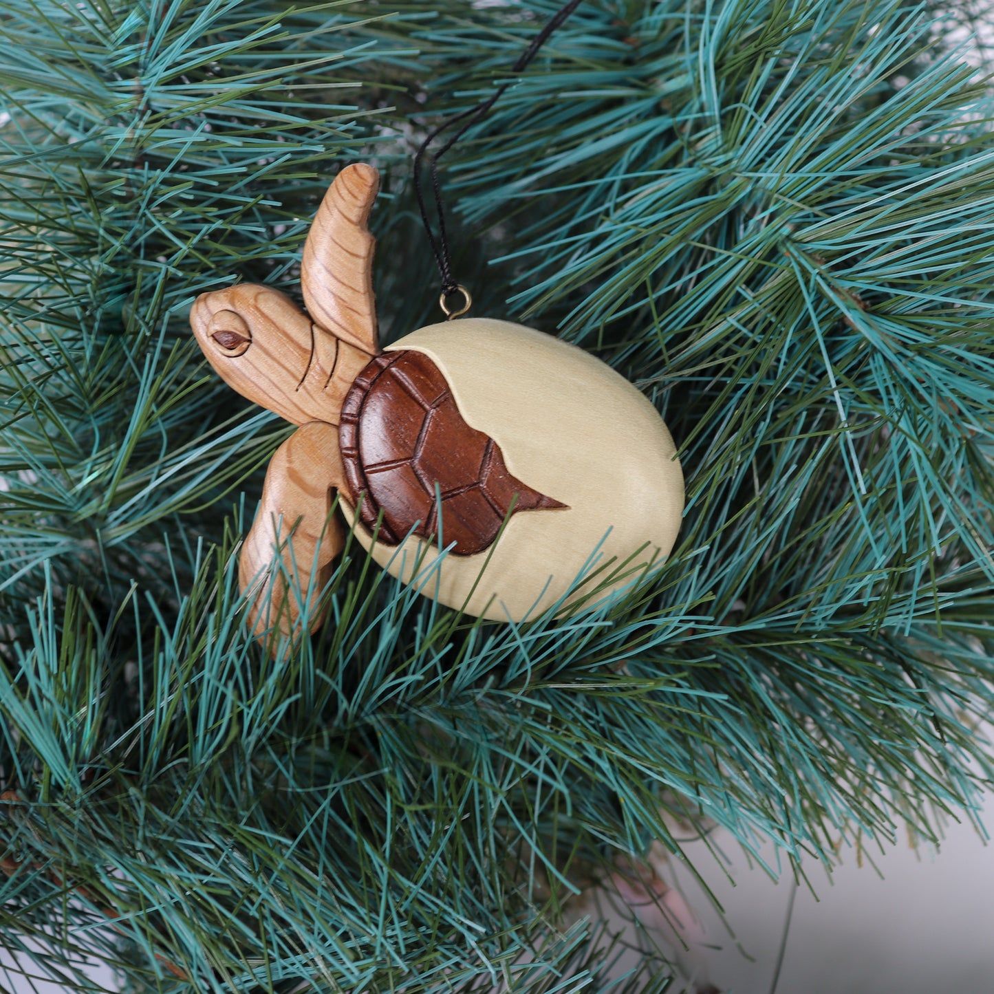 Sea Turtle Wood Carved Intarsia Ornament / Magnet