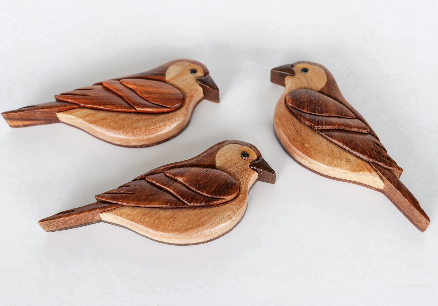 Grasshopper sparrow Christmas ornament or magnet, Handmade songbird intarsia wood art, Personalized wood carving, Wooden scroll saw decoration