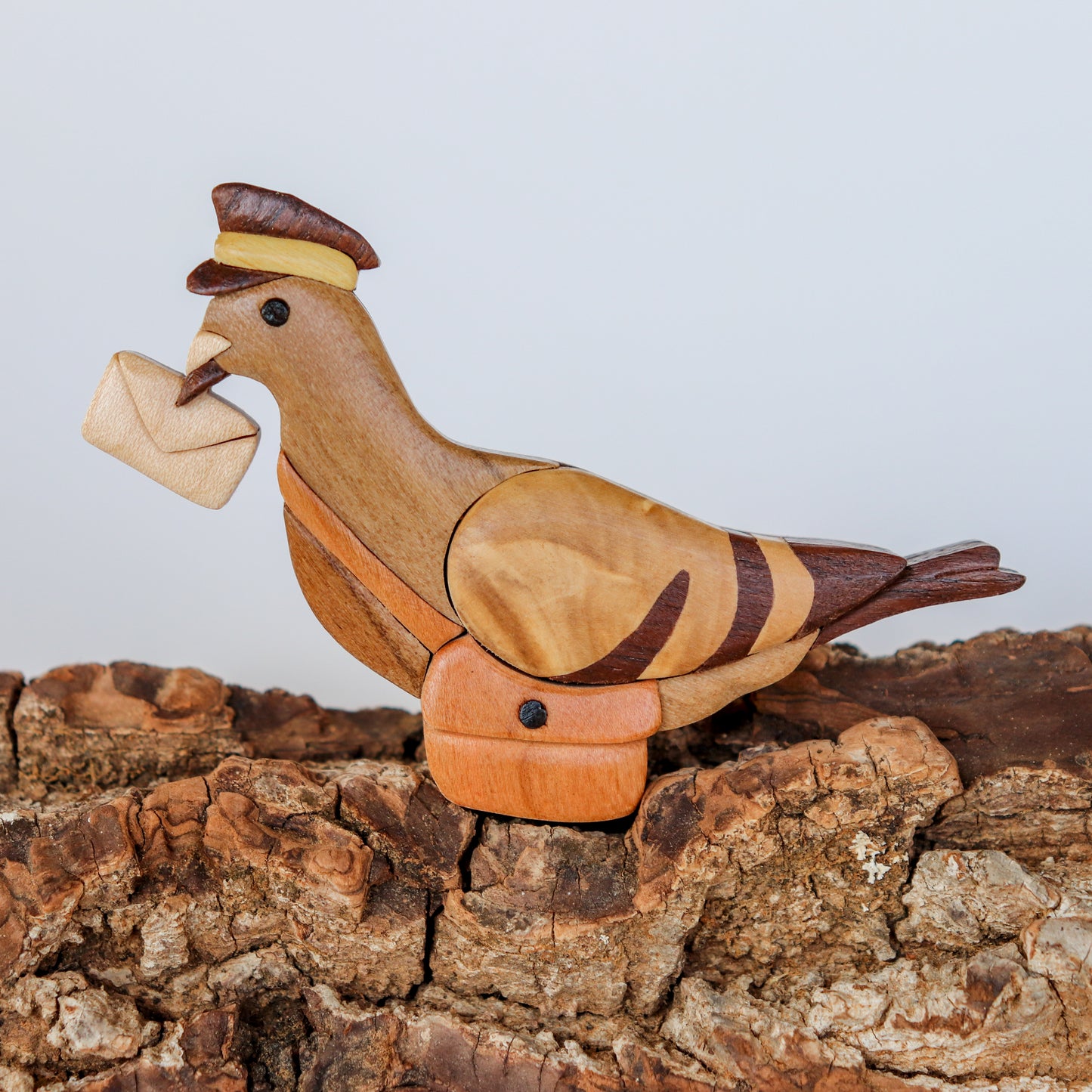 Pigeon Mail Carrier Bird Magnet / Ornament