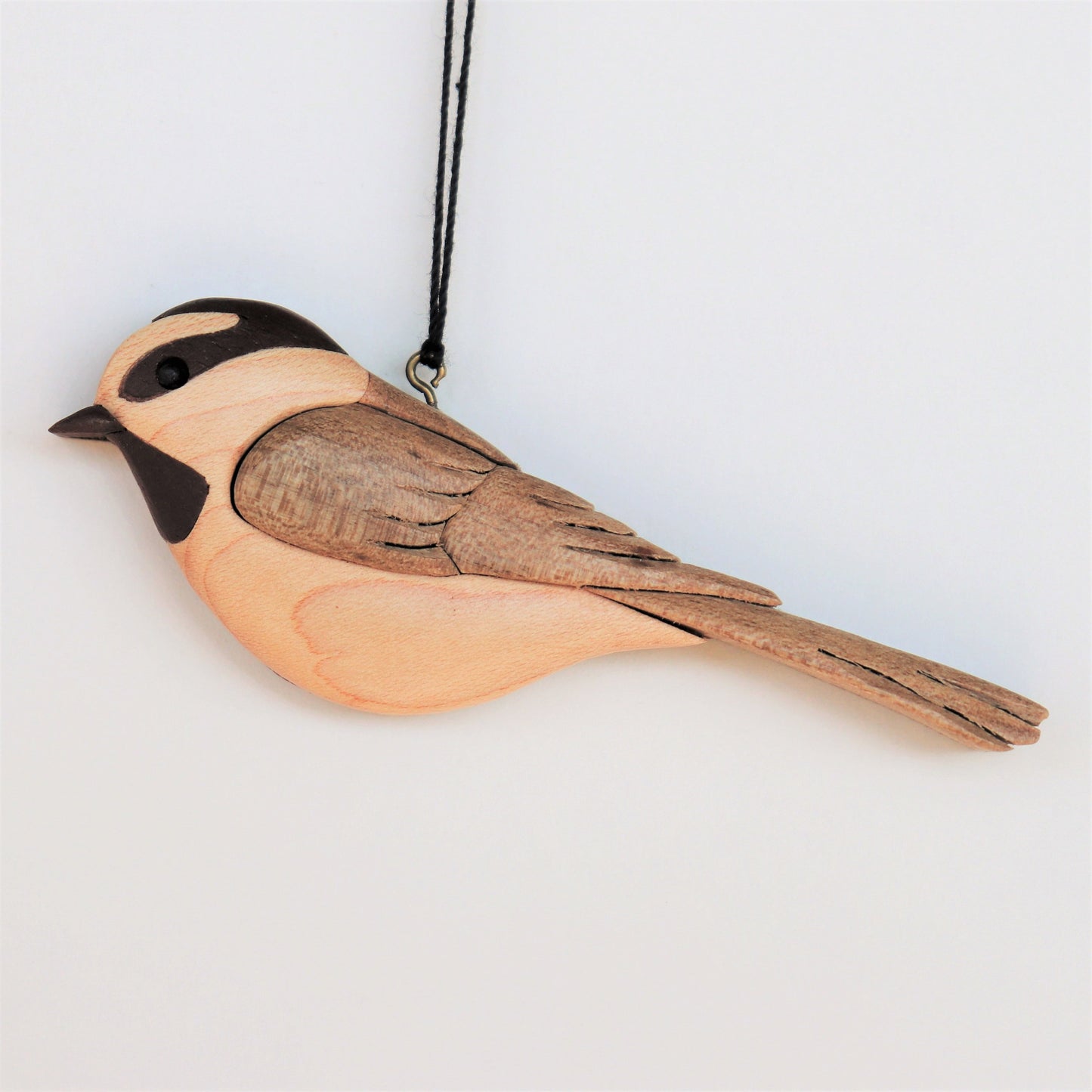 Mountain Chickadee Songbird Magnet / Ornament