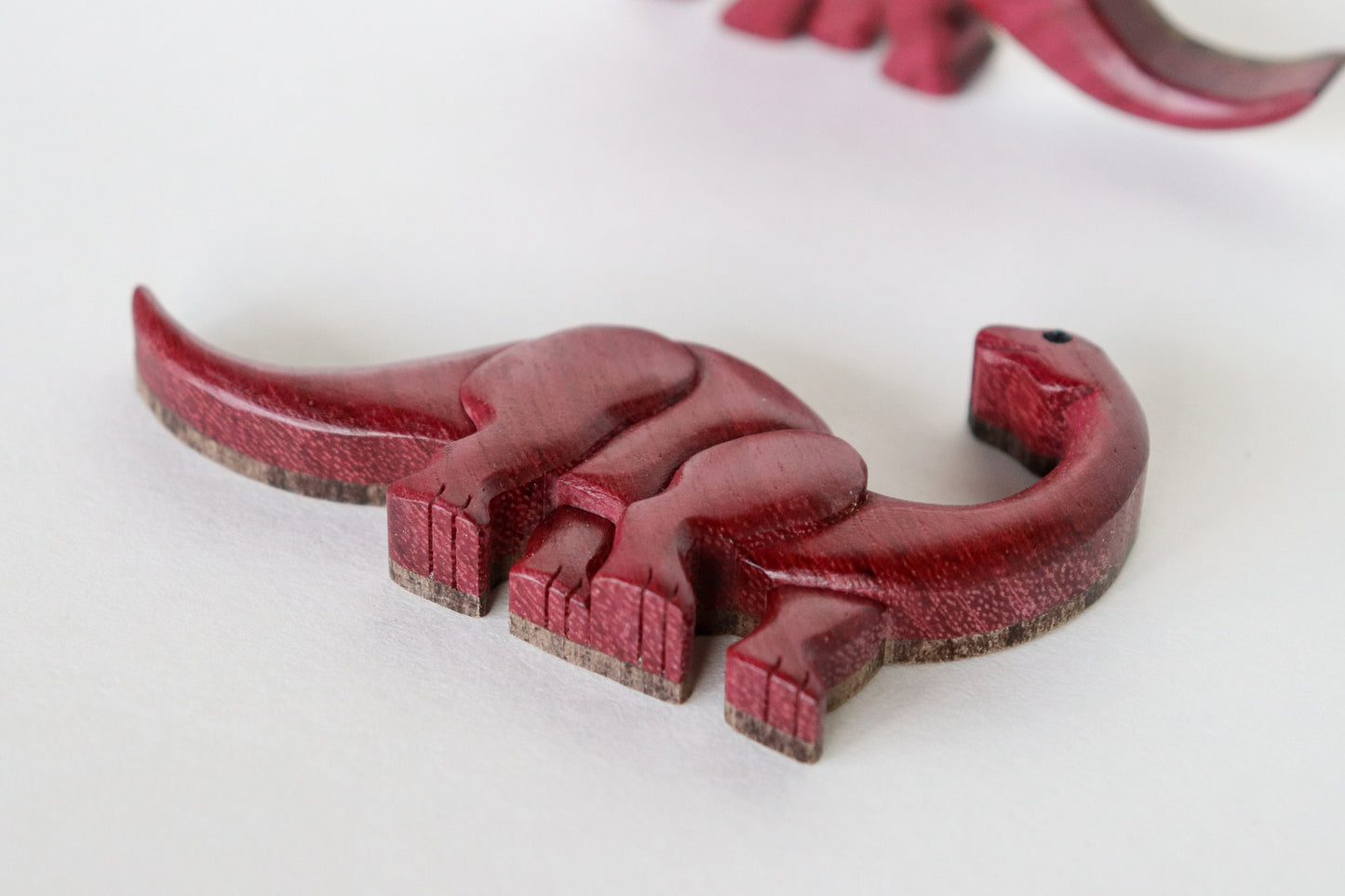 Brontosaurus Dinosaur Magnet / Ornament