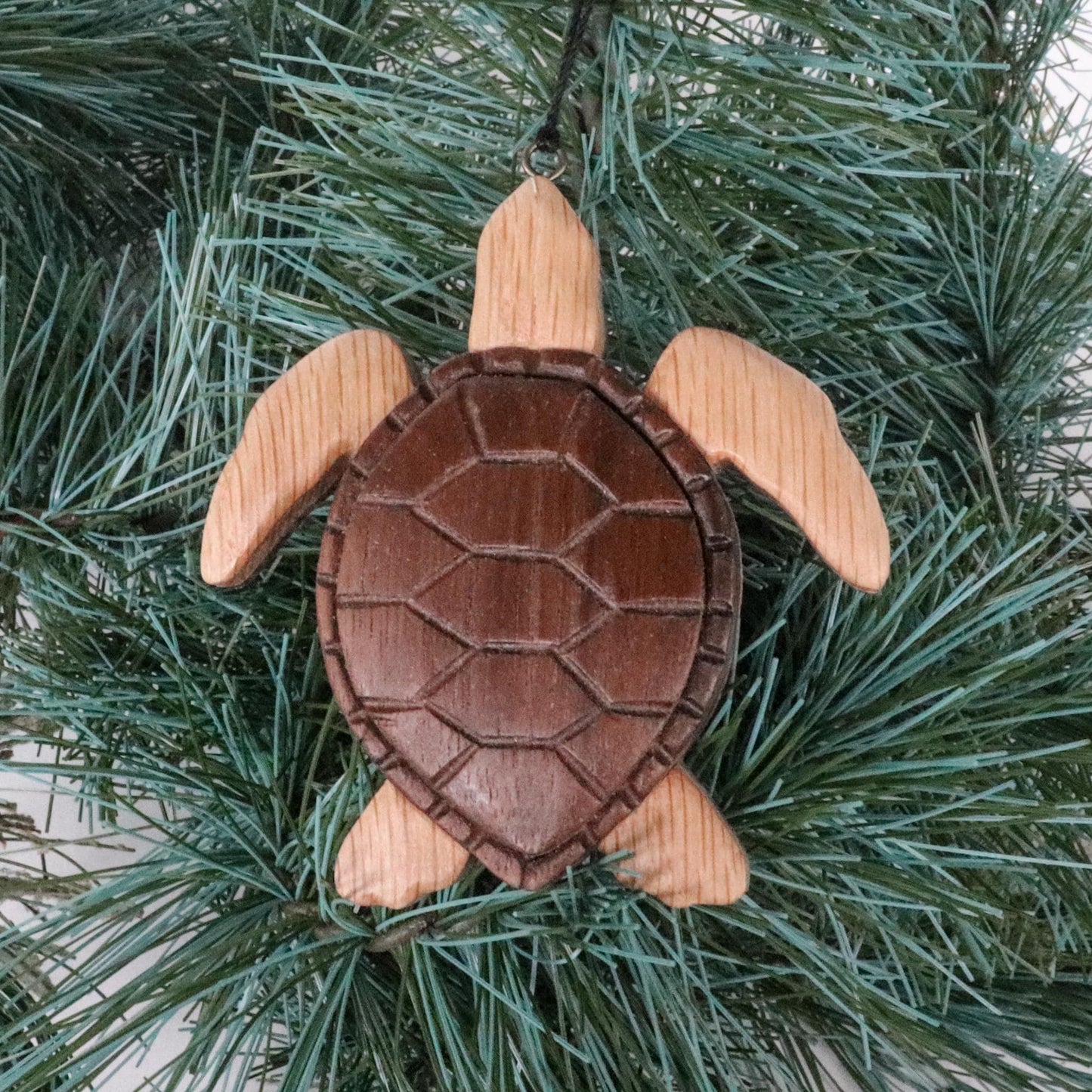 Sea Turtle (Bird's eye view) Wood Carved Intarsia Ornament / Magnet